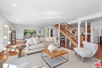 615 N Saltair Ave in Los Angeles, CA - Building Photo - Building Photo