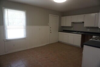 5546 93rd St in Lubbock, TX - Building Photo - Building Photo