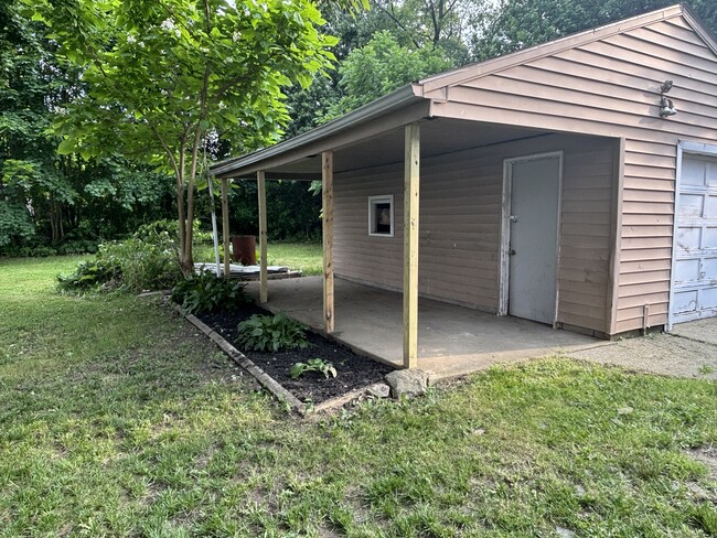 715 Cambridge Ave in Youngstown, OH - Building Photo - Building Photo