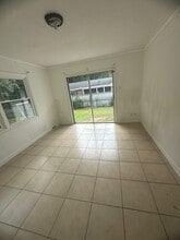 924 Carrington Dr in Charlotte, NC - Building Photo - Building Photo