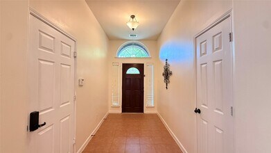 5623 Maverick Bend Lane in Missouri City, TX - Building Photo - Building Photo