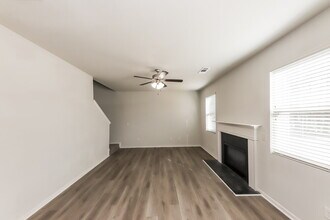 69 Calm Waters Ave, Unit 4824-1 in Hiram, GA - Building Photo - Building Photo