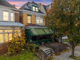 7138 Race St in Pittsburgh, PA - Building Photo