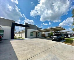 13 Mia Rose S Ln in Edinburg, TX - Building Photo