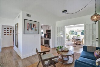 17505 SW 90th Ave in Palmetto Bay, FL - Building Photo - Building Photo