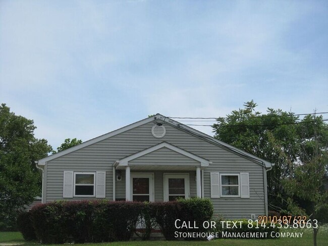 property at 133 E 24th St