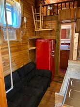 142 Webster St NE, Unit Loft Bedrooms in Washington, DC - Building Photo - Building Photo