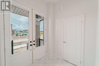 635 Pollock Grv in Peterborough, ON - Building Photo - Building Photo