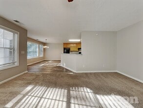 280 Lassiter Dr in Covington, GA - Building Photo - Building Photo