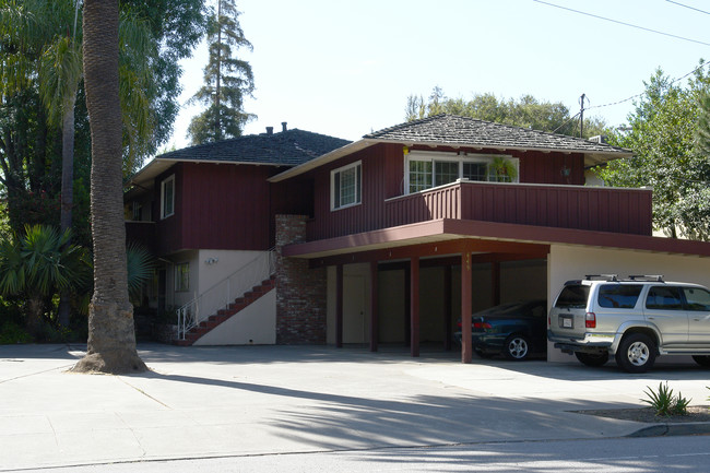 449 Glenwood Ave in Menlo Park, CA - Building Photo - Building Photo