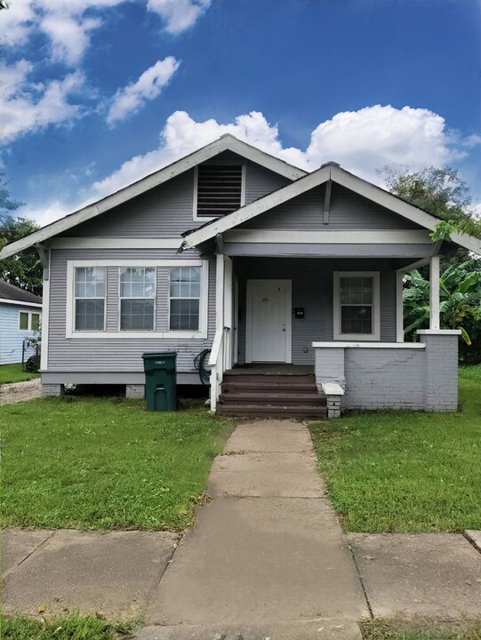 1545 Avenue B in Beaumont, TX - Building Photo