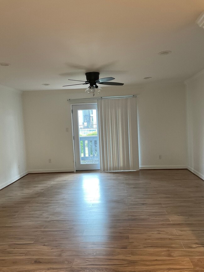 1019 Woodland Vlg, Unit Woodland VIllage in Vestavia Hills, AL - Foto de edificio - Building Photo