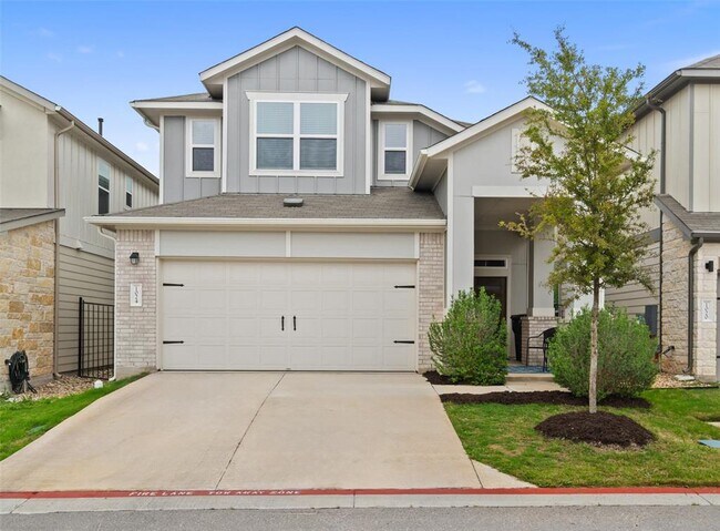 1024 Legend Milton Ln in Austin, TX - Building Photo - Building Photo