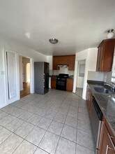 924 Louisiana St, Unit D in Vallejo, CA - Building Photo - Building Photo