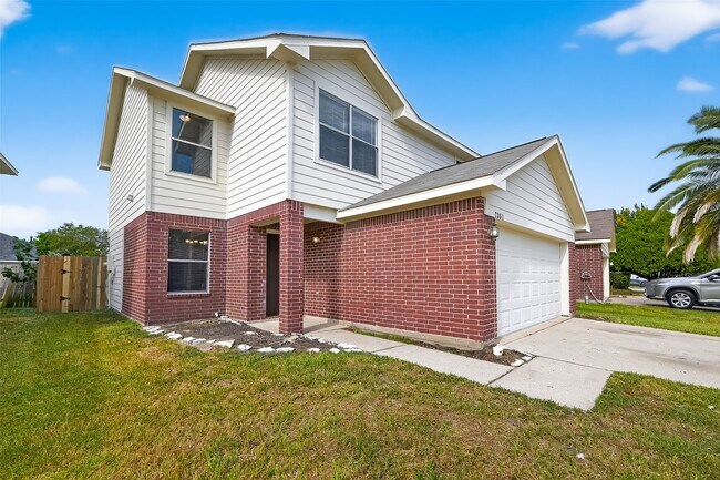 property at 7351 Parkland Manor Dr