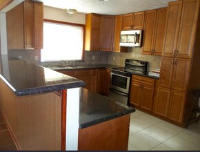 6609 Golf Crest Dr in Galveston, TX - Building Photo - Building Photo