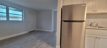 224 8th Ave N in Safety Harbor, FL - Building Photo - Building Photo