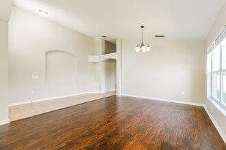 137 Thornbury Dr in Kissimmee, FL - Building Photo - Building Photo