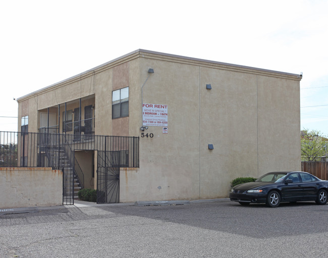 538-540 Ortiz Dr SE in Albuquerque, NM - Foto de edificio - Building Photo