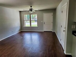 1743 E Central St in Siloam Springs, AR - Building Photo - Building Photo