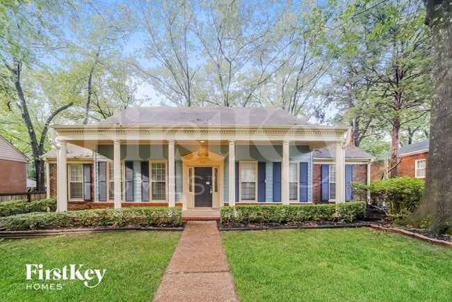 property at 7270 Stamford Dr