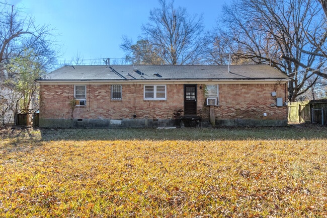 1796 Kent Rd in Memphis, TN - Building Photo - Building Photo