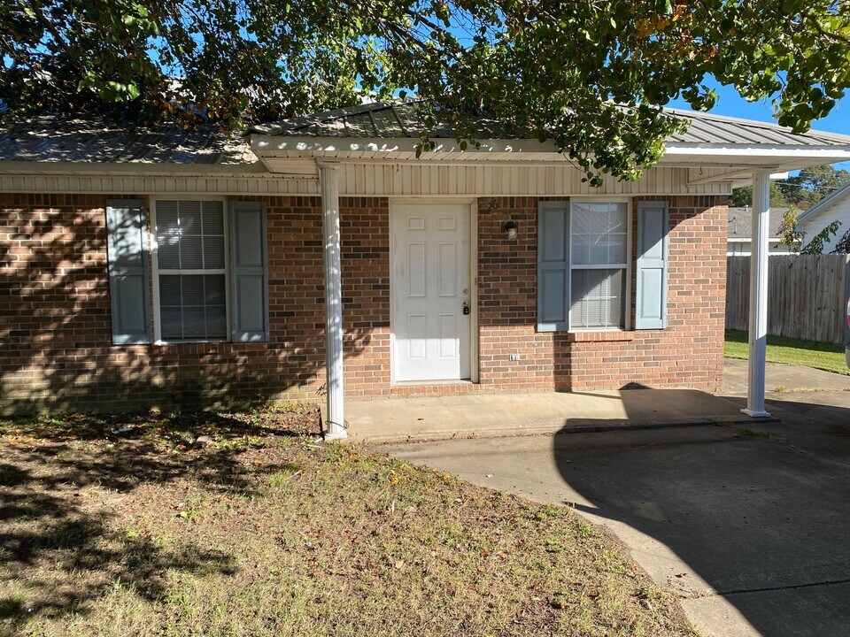 26 Greatest Cv in Bells, TN - Building Photo