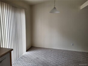 9842 S Phoenix Dr in Mohave Valley, AZ - Building Photo - Building Photo