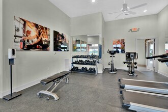 Residence at Cook's Pointe in Marysville, OH - Foto de edificio - Building Photo