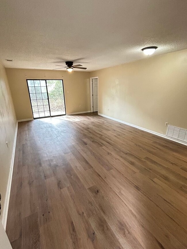 1030 Ash St Ext in Springfield, GA - Building Photo - Building Photo
