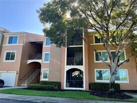 1105 Reserve Ct in Naples, FL - Building Photo