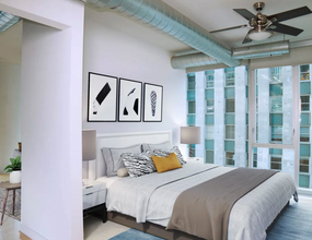 439 N Wells St, Unit 1 in Chicago, IL - Foto de edificio - Building Photo