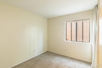 2728 Almondwood Way in Fairfield, CA - Building Photo - Building Photo