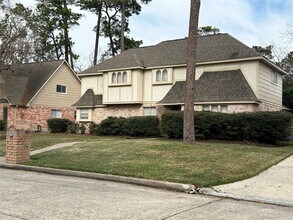 17718 Surreywest Ln in Spring, TX - Building Photo - Building Photo