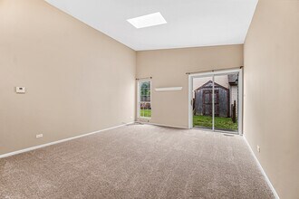 1893 Appaloosa Dr in Naperville, IL - Building Photo - Building Photo
