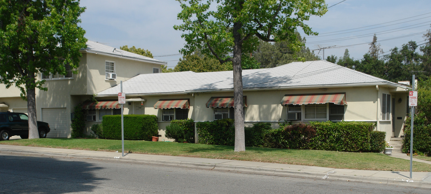 728 Park Ave in South Pasadena, CA - Building Photo