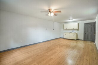 5313 Firnat St in Houston, TX - Building Photo - Building Photo