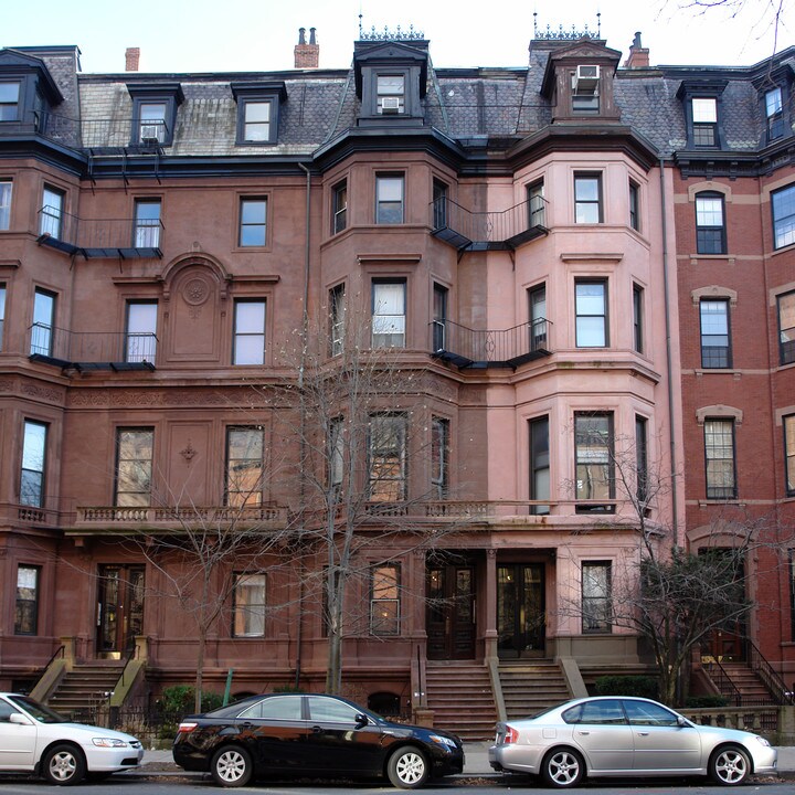 217 Beacon St in Boston, MA - Foto de edificio