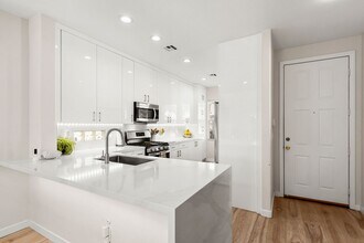 9850 Del Mar Heights St in Las Vegas, NV - Building Photo - Building Photo