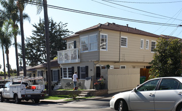 316 Holly St in Laguna Beach, CA - Building Photo - Building Photo