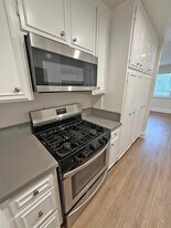 1940 Malcolm Ave, Unit 101 in Los Angeles, CA - Building Photo