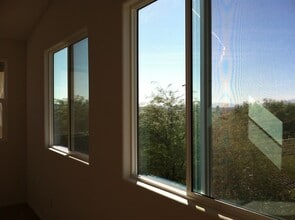 2741 Sunrise Bluff Dr in Las Vegas, NV - Building Photo - Building Photo