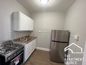 5451 S Cornell Ave in Chicago, IL - Building Photo - Building Photo