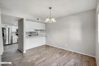 222 W Brown Rd in Mesa, AZ - Building Photo - Building Photo