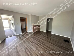 3302 College Ave NE in Grand Rapids, MI - Building Photo - Building Photo