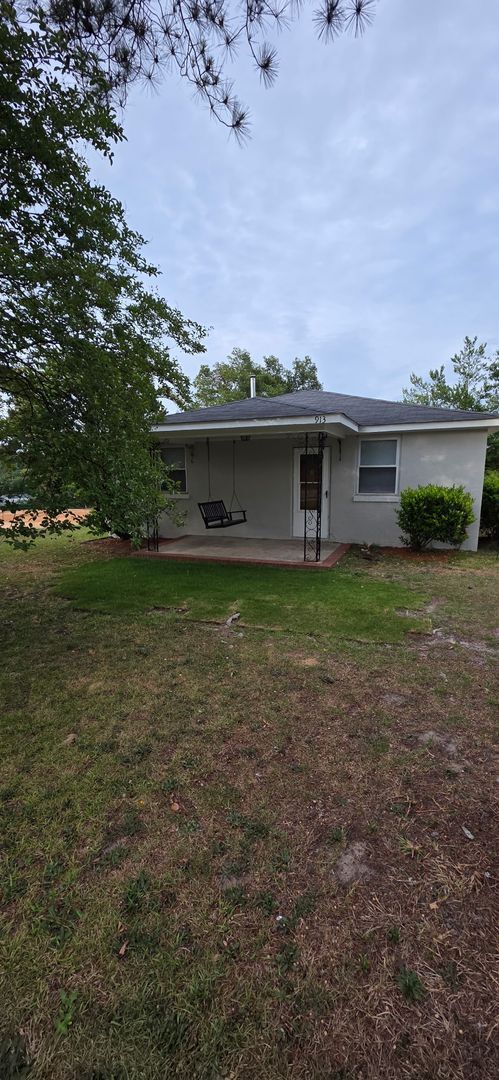 913 Old Edgefield Rd in North Augusta, SC - Building Photo - Building Photo