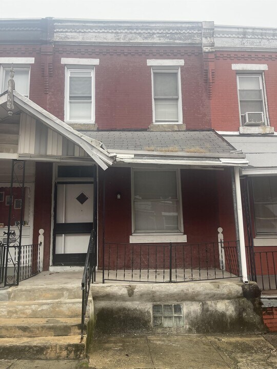 3344 N Sydenham St in Philadelphia, PA - Building Photo