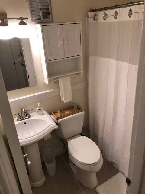 48A Gloucester St, Unit 2 in Boston, MA - Building Photo - Building Photo