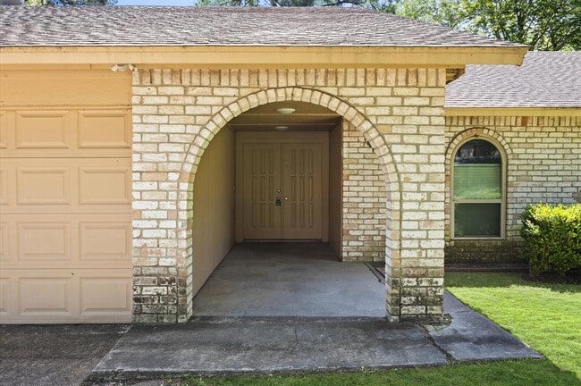 3218 Sycamore Springs Dr in Houston, TX - Building Photo - Building Photo