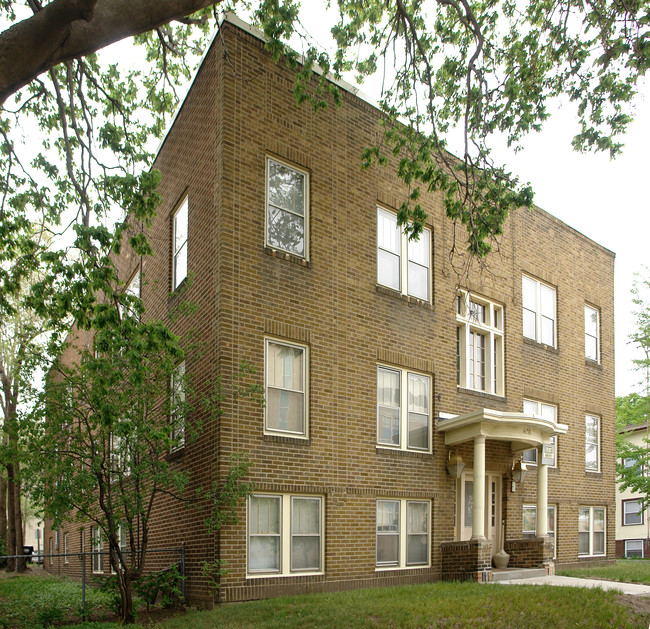 426 Pierce St in St. Paul, MN - Building Photo - Building Photo